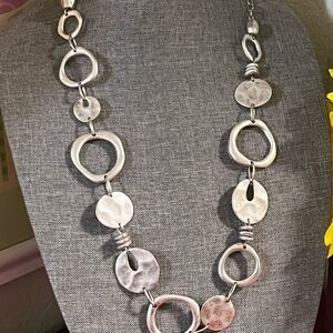 NWT Karma Bella Elegant Silver Necklace #J3